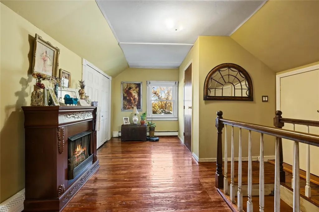 95 Palmer Road Yonkers NY 10701
