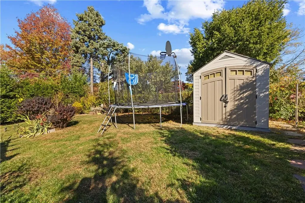 95 Palmer Road Yonkers NY 10701