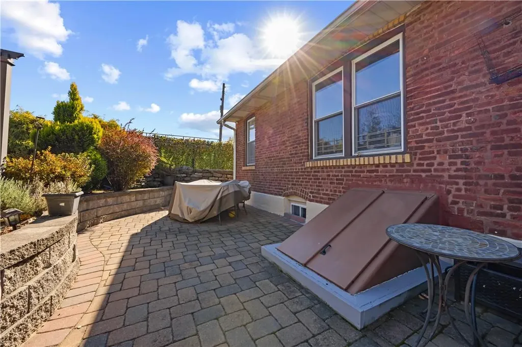 95 Palmer Road Yonkers NY 10701