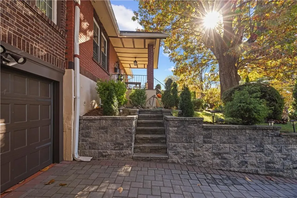 95 Palmer Road Yonkers NY 10701