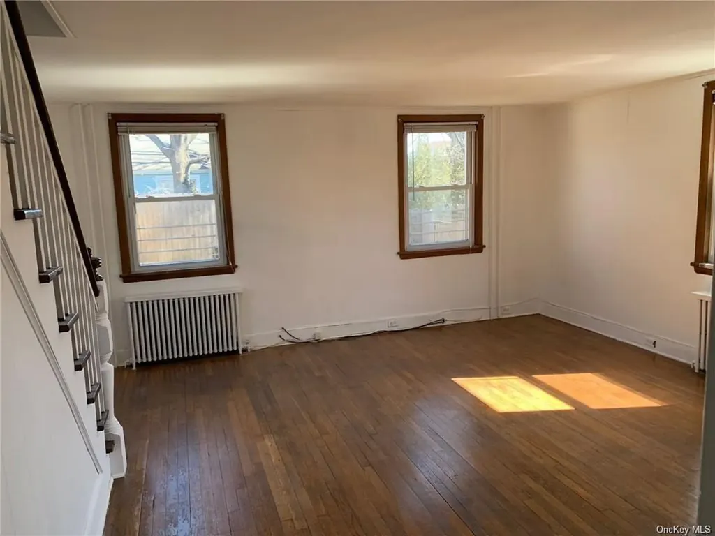 323-325 Maple Avenue Mamaroneck NY 10543