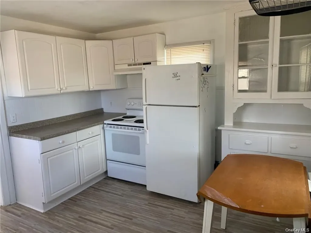 323-325 Maple Avenue Mamaroneck NY 10543