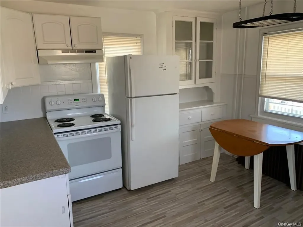 323-325 Maple Avenue Mamaroneck NY 10543