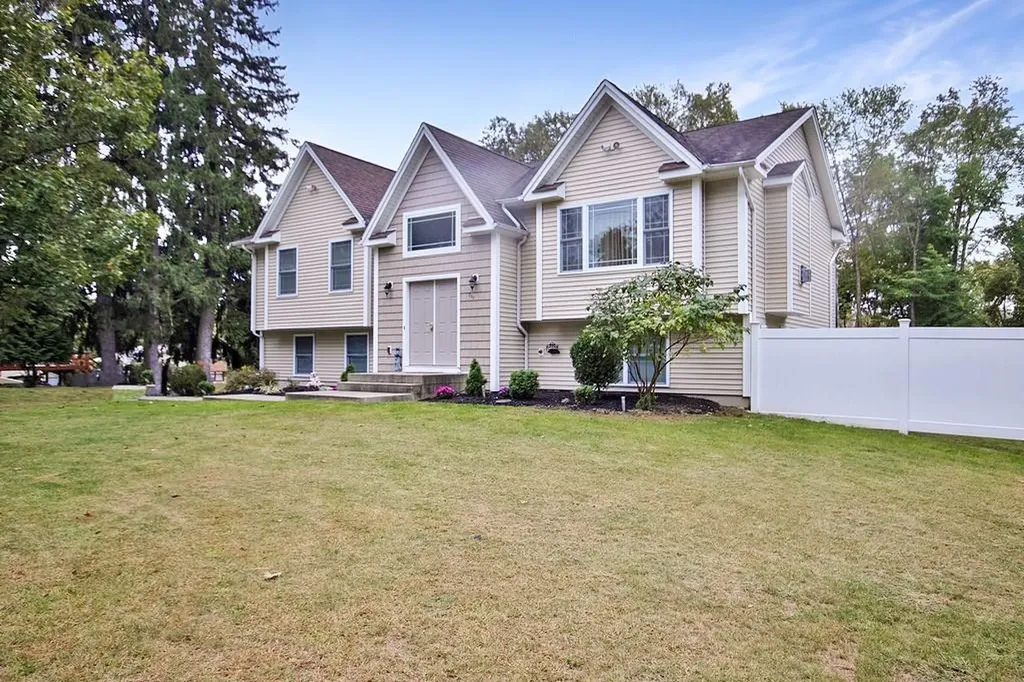 237 Quaker Road Pomona NY 10970