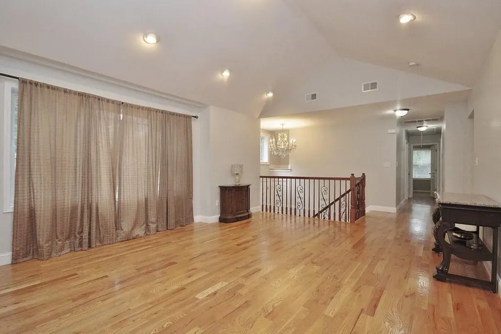 237 Quaker Road Pomona NY 10970