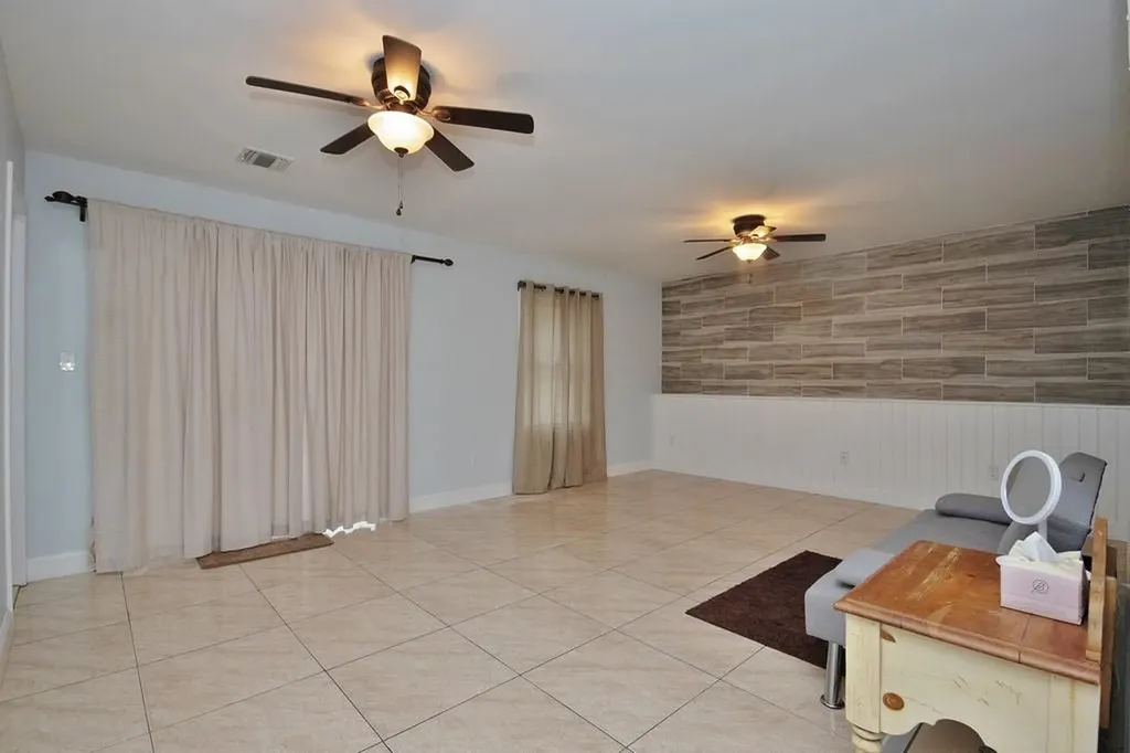 237 Quaker Road Pomona NY 10970