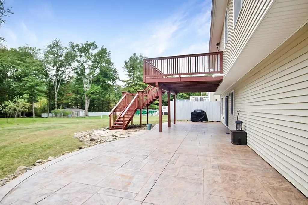 237 Quaker Road Pomona NY 10970