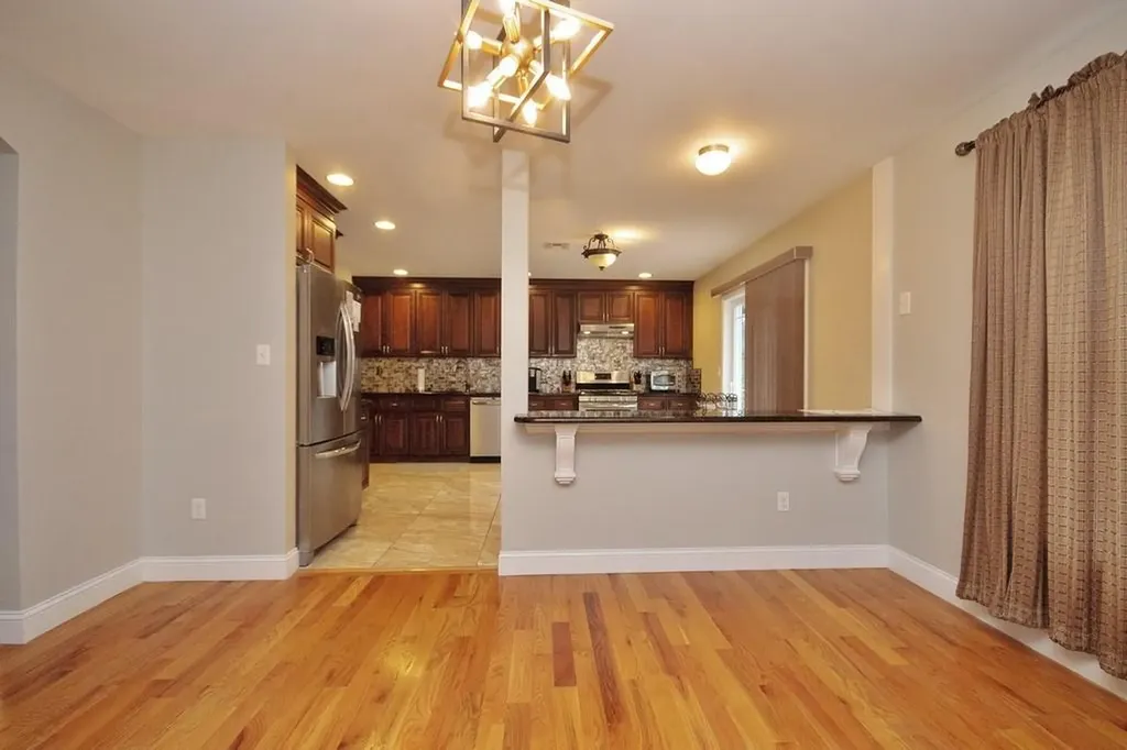 237 Quaker Road Pomona NY 10970