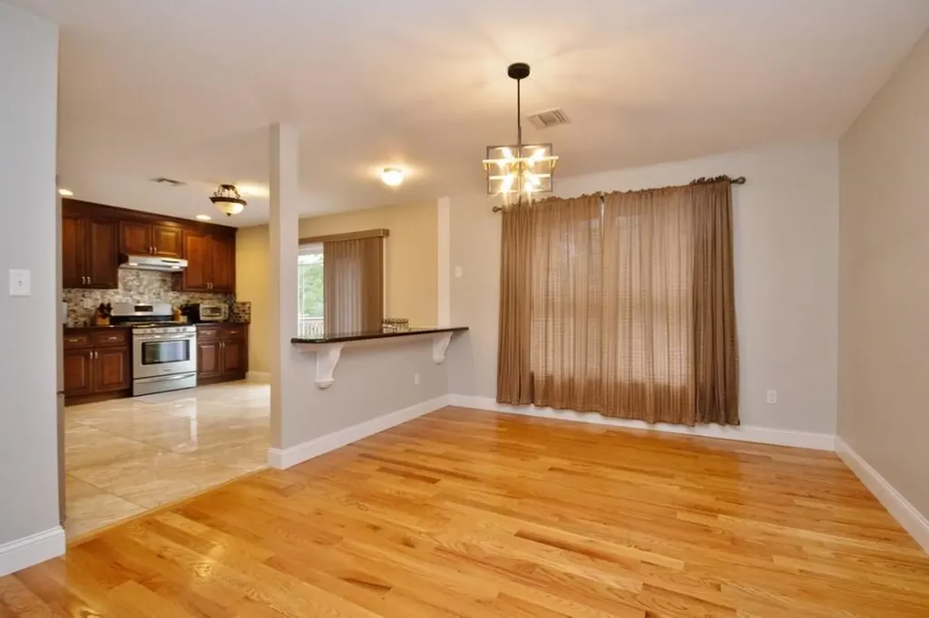 237 Quaker Road Pomona NY 10970