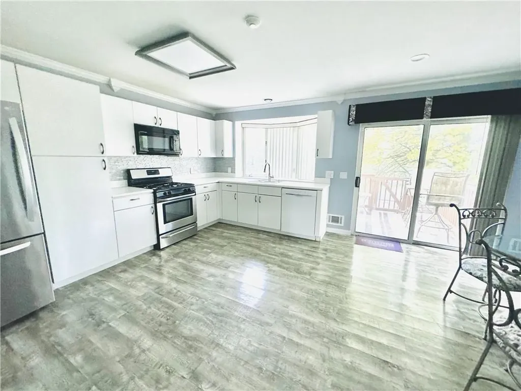 13 Nottingham Court Nanuet NY 10954