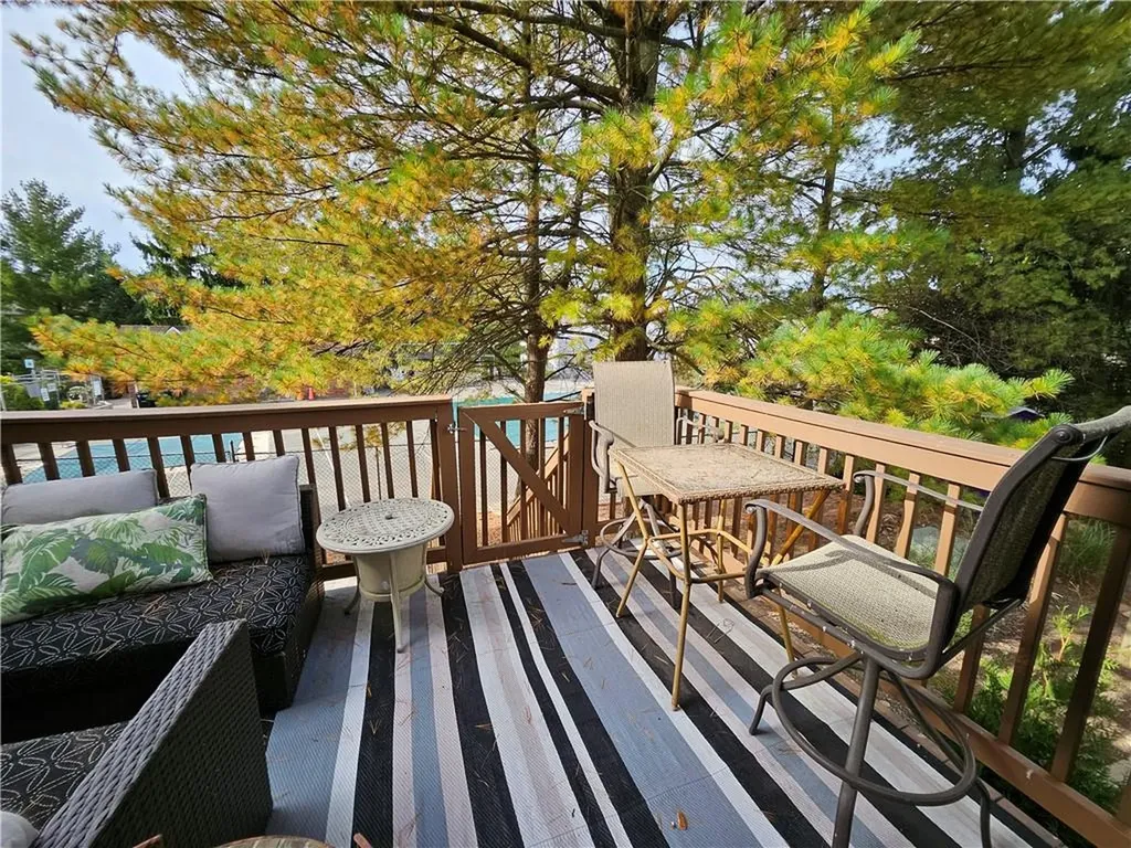 13 Nottingham Court Nanuet NY 10954