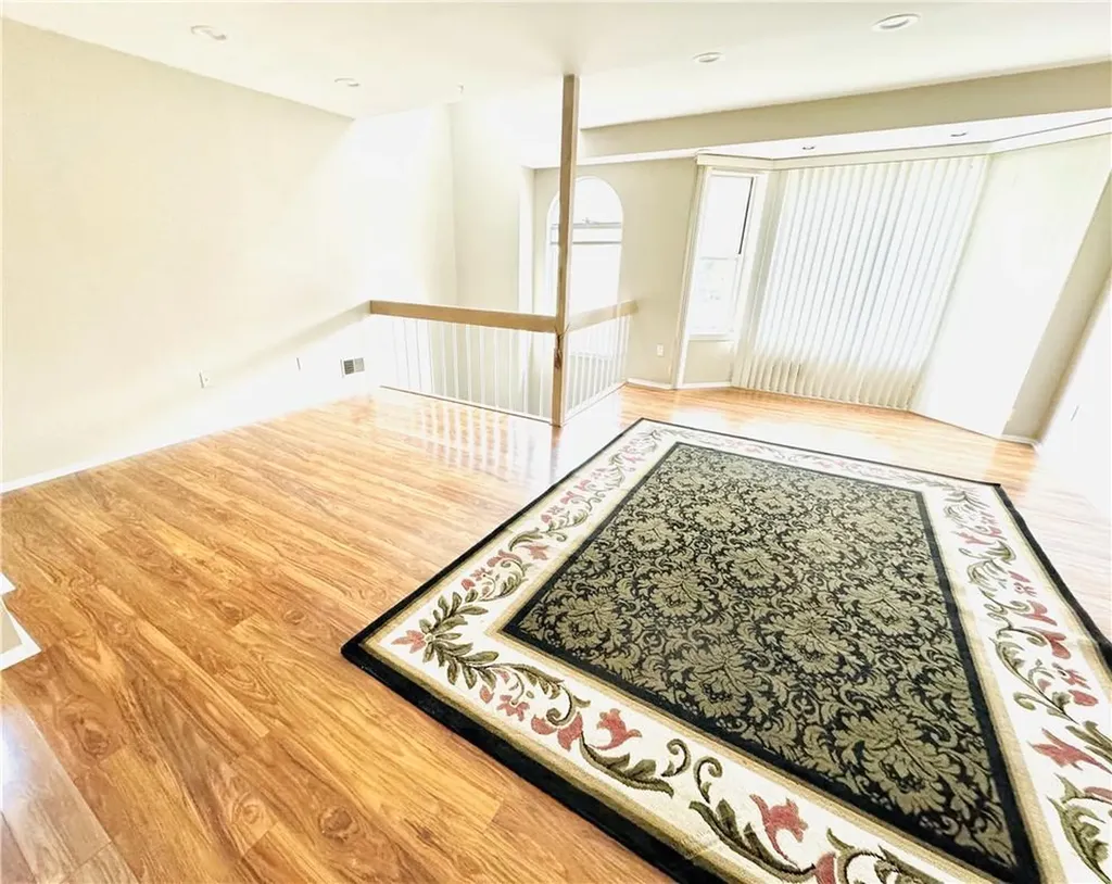 13 Nottingham Court Nanuet NY 10954