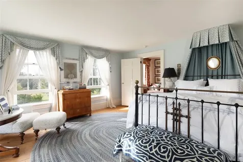 47-49 Crescent Road Millbrook NY 12545