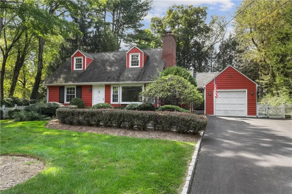 9 The Farms Road Bedford NY 10506
