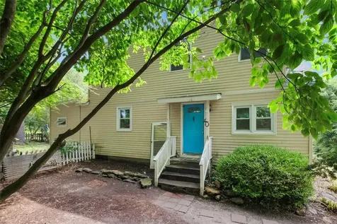 50 Lake Ellis Road Wingdale NY 12594
