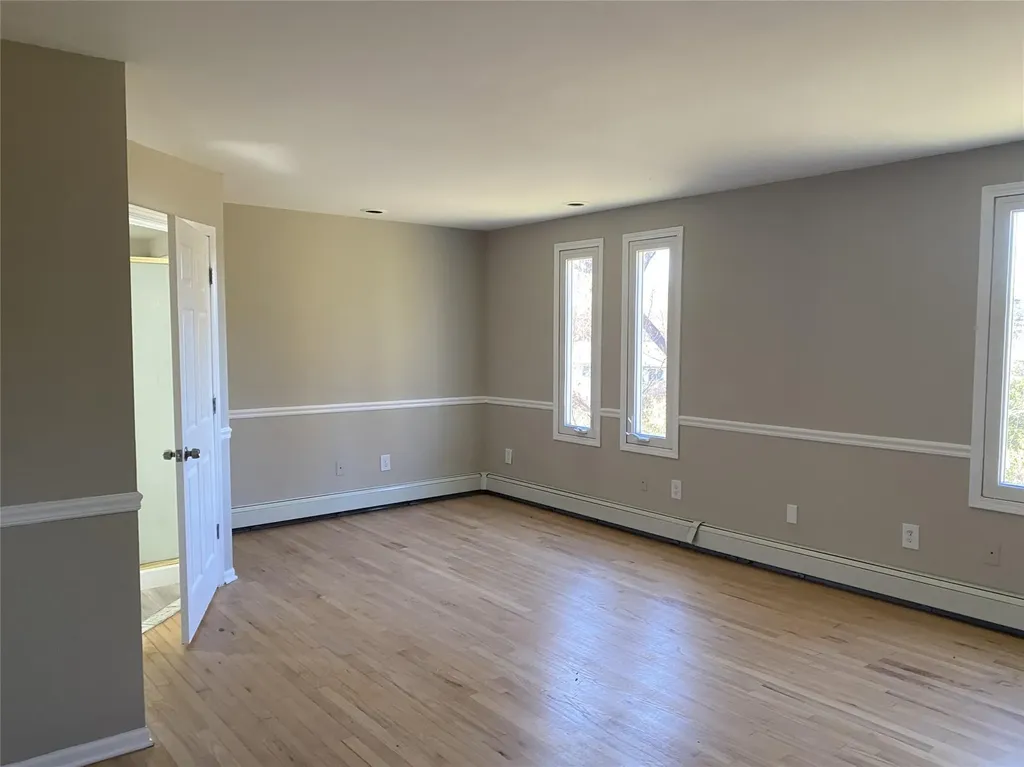 210 East Drive Hurley NY 12443