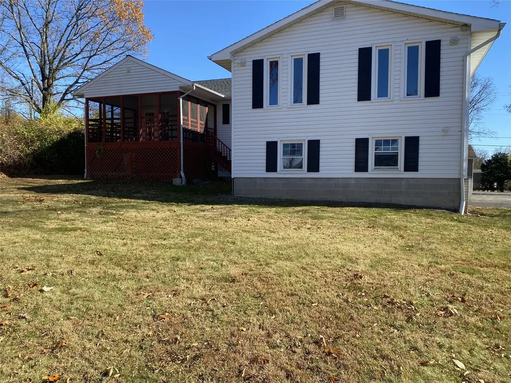 210 East Drive Hurley NY 12443