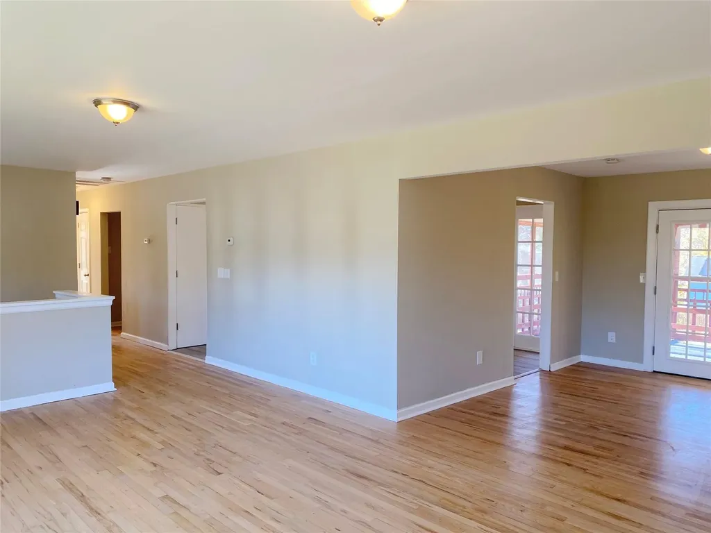 210 East Drive Hurley NY 12443