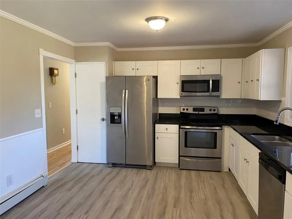 210 East Drive Hurley NY 12443