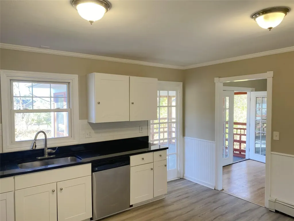 210 East Drive Hurley NY 12443