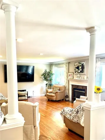 15 Silas Woods Road Manorville NY 11949