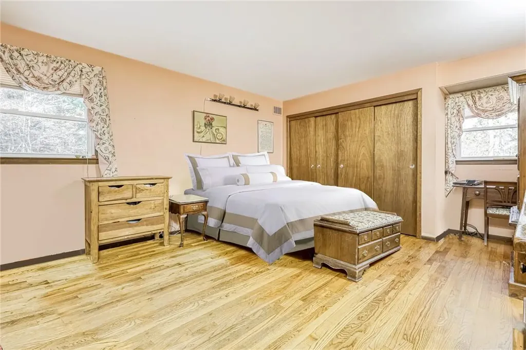 3 Hampton Road Airmont NY 10901