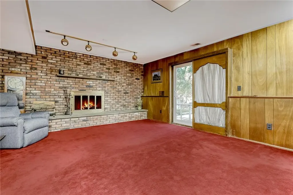 3 Hampton Road Airmont NY 10901