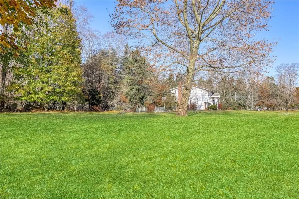 3 Hampton Road Airmont NY 10901