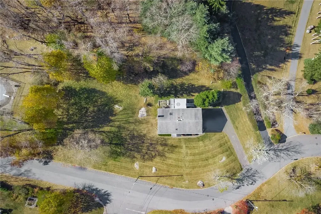 3 Hampton Road Airmont NY 10901