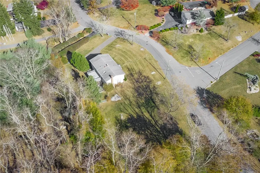 3 Hampton Road Airmont NY 10901