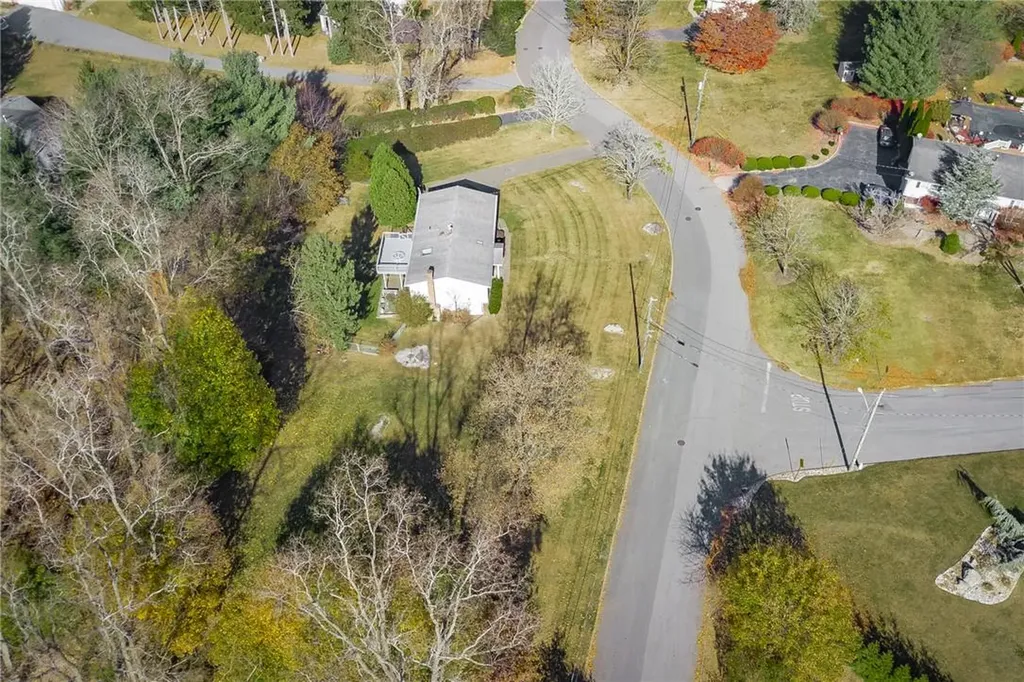 3 Hampton Road Airmont NY 10901
