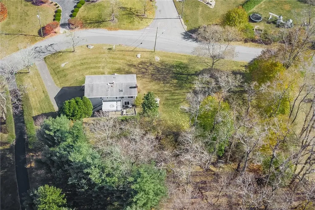 3 Hampton Road Airmont NY 10901