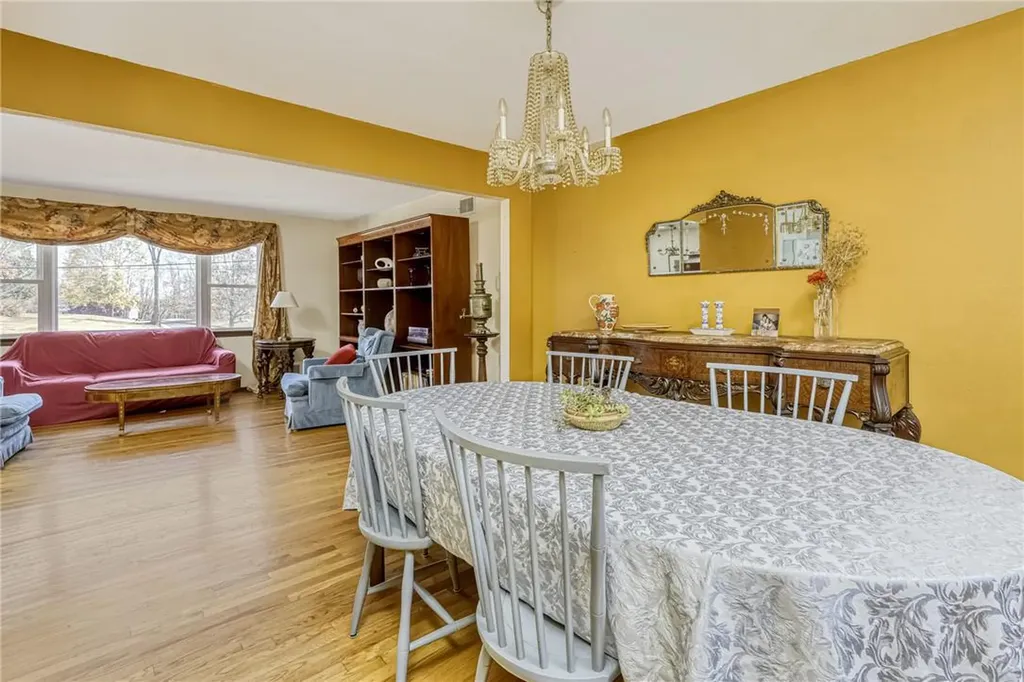 3 Hampton Road Airmont NY 10901