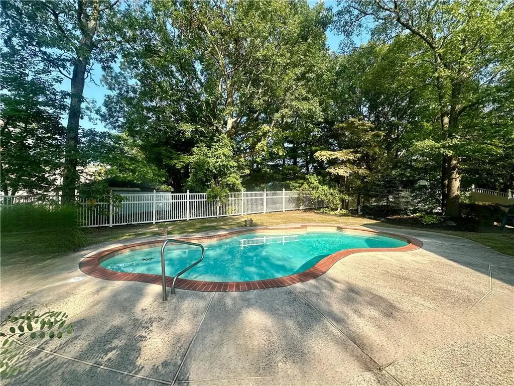 98 Pelham Drive Cornwall NY 12518