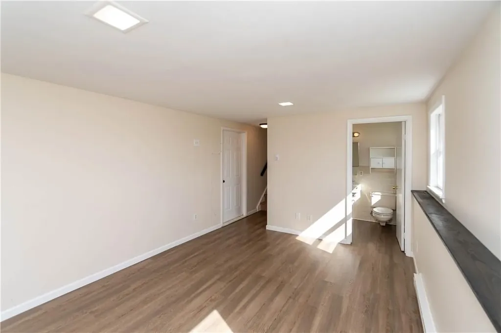 8 Herman Avenue Newburgh NY 12550