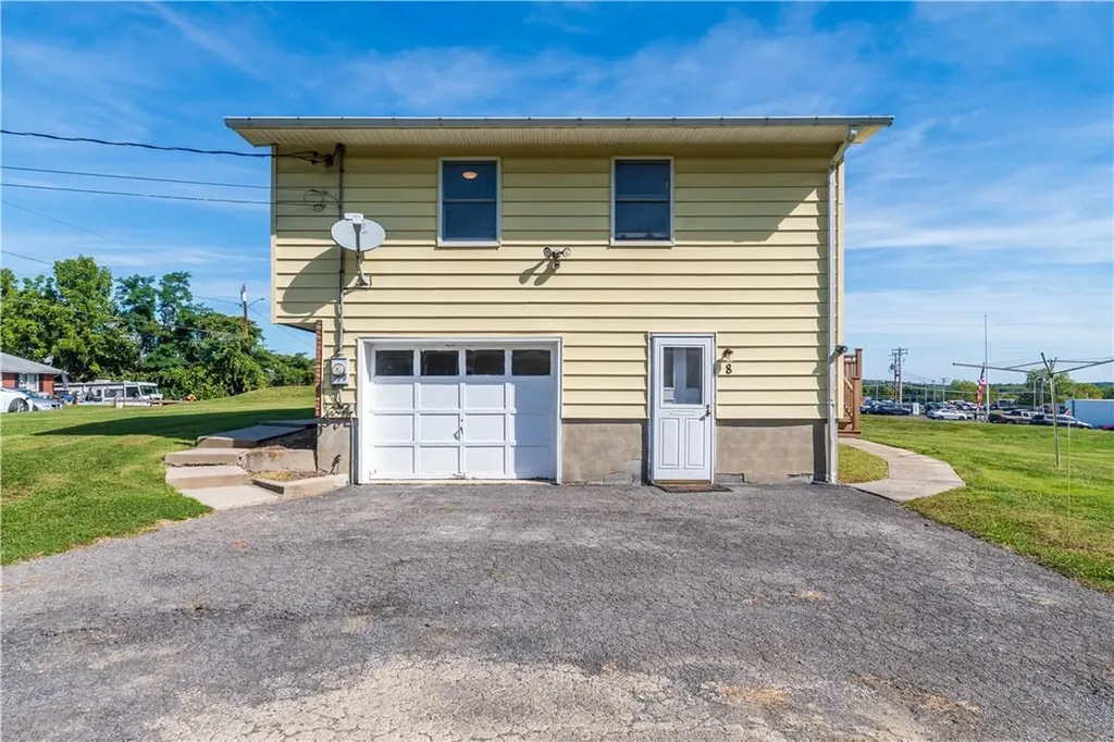 8 Herman Avenue Newburgh NY 12550