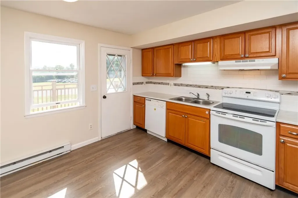 8 Herman Avenue Newburgh NY 12550