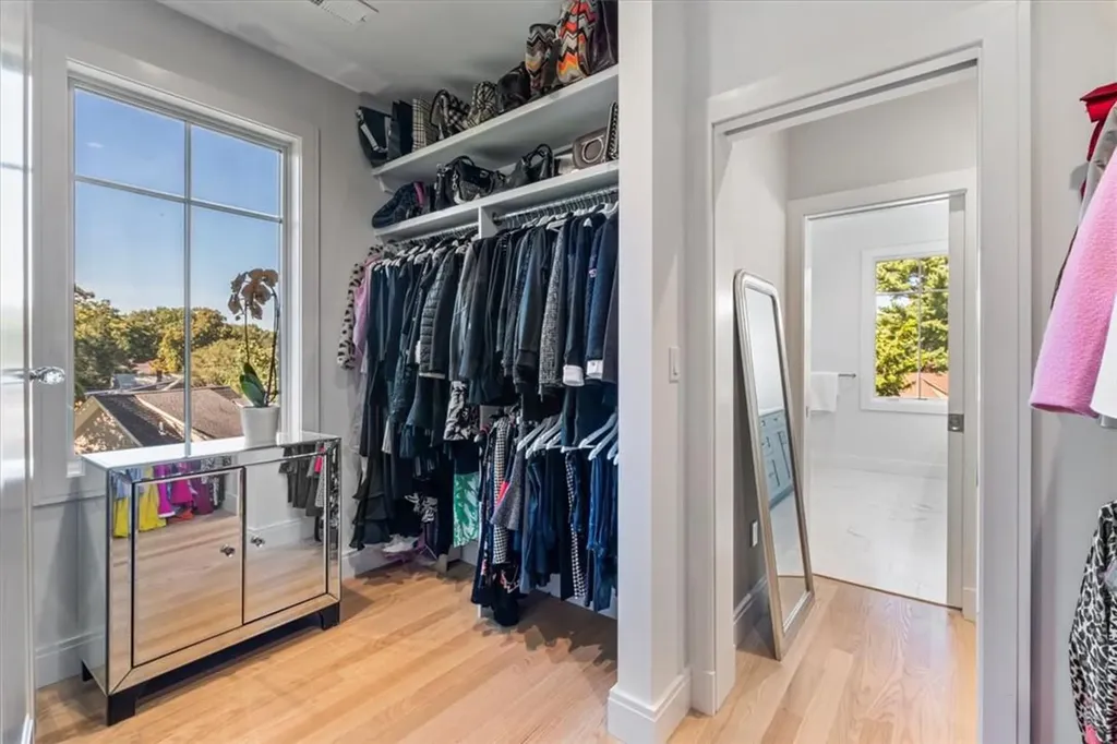 7 Daymon Terrace Larchmont NY 10538
