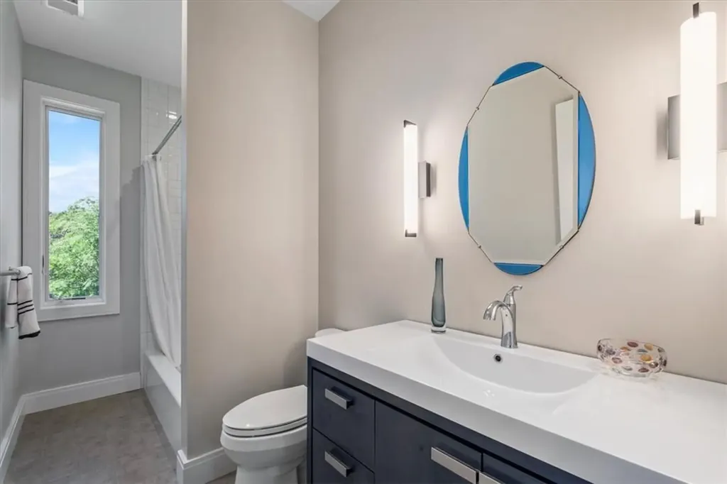 7 Daymon Terrace Larchmont NY 10538