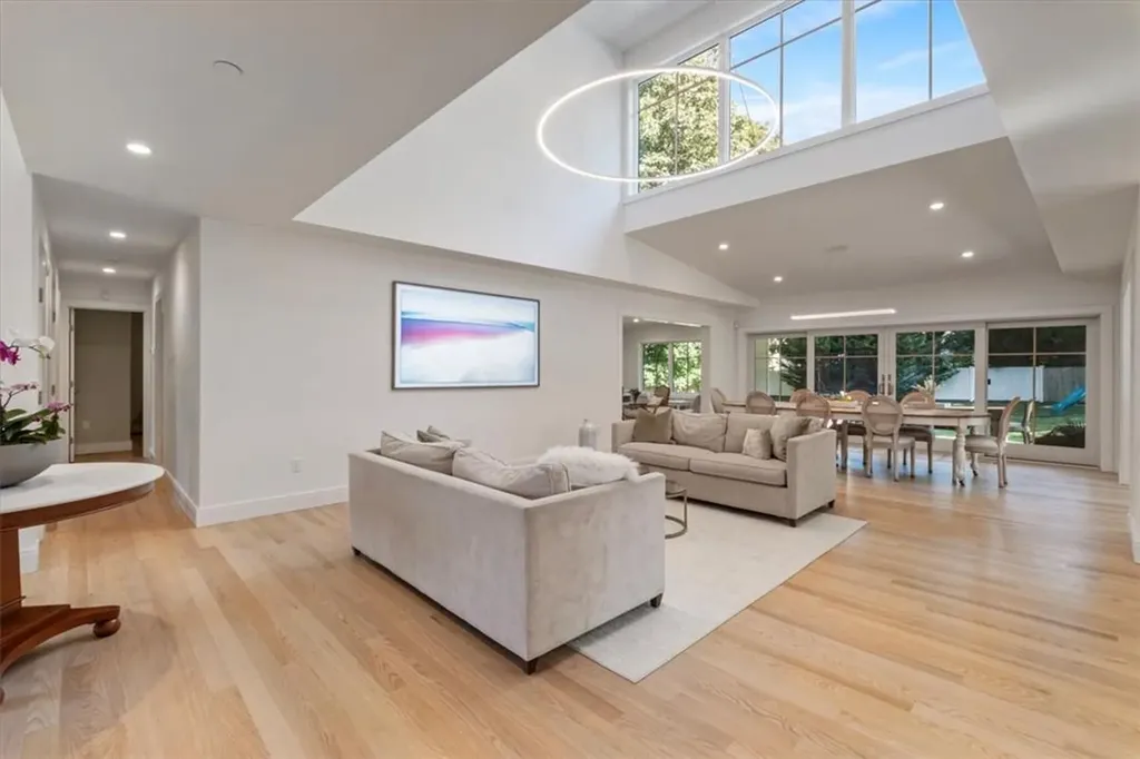 7 Daymon Terrace Larchmont NY 10538