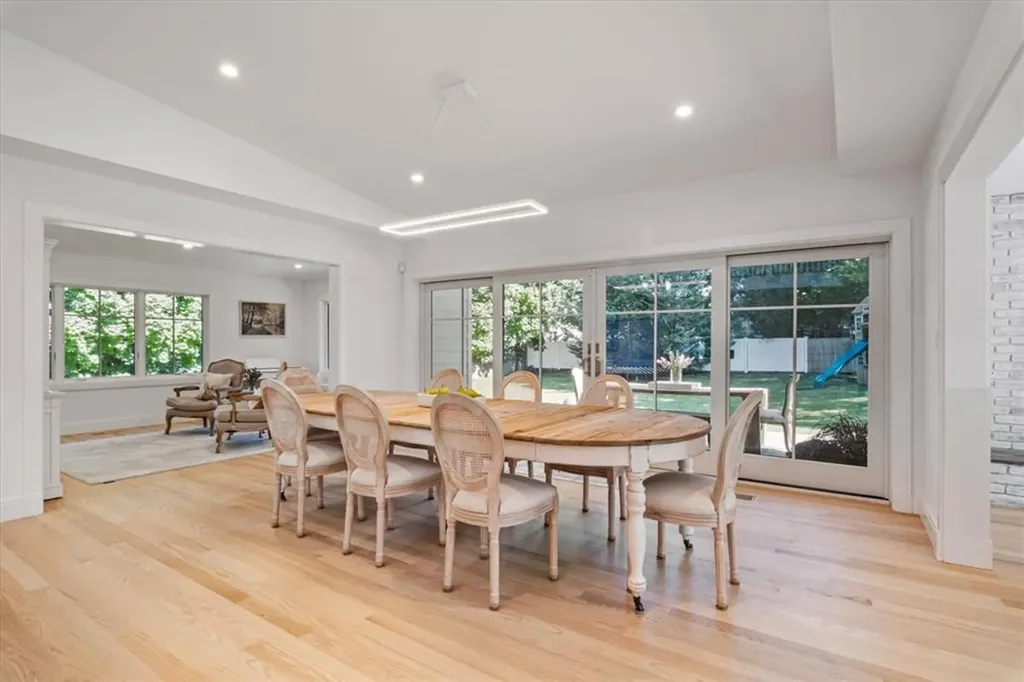 7 Daymon Terrace Larchmont NY 10538