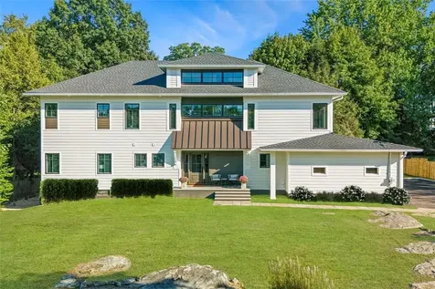 7 Daymon Terrace Larchmont NY 10538