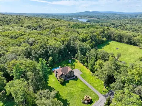 71 Highland Road Ulster Park NY 12487