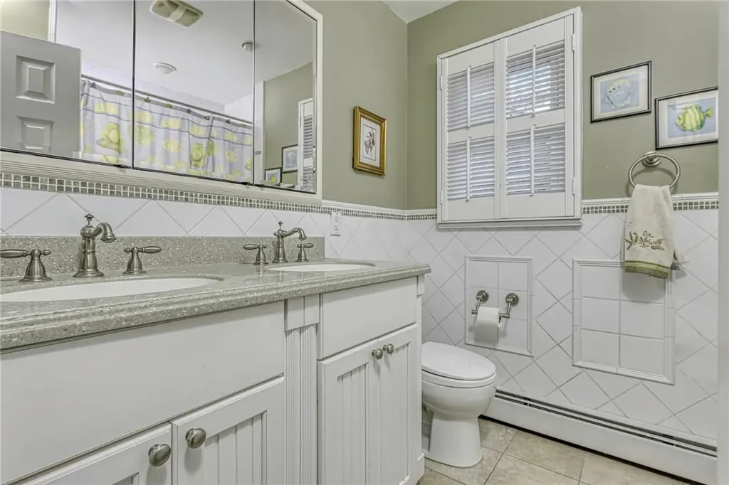 3 Marcia Lane Spring Valley NY 10977