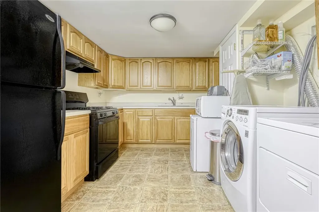 3 Marcia Lane Spring Valley NY 10977