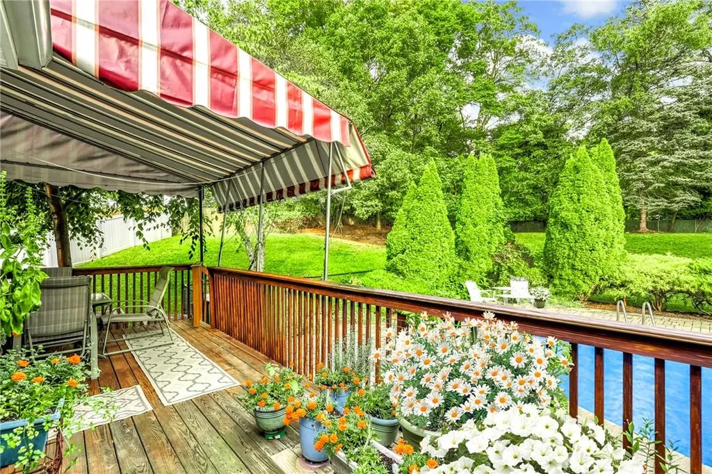 3 Marcia Lane Spring Valley NY 10977