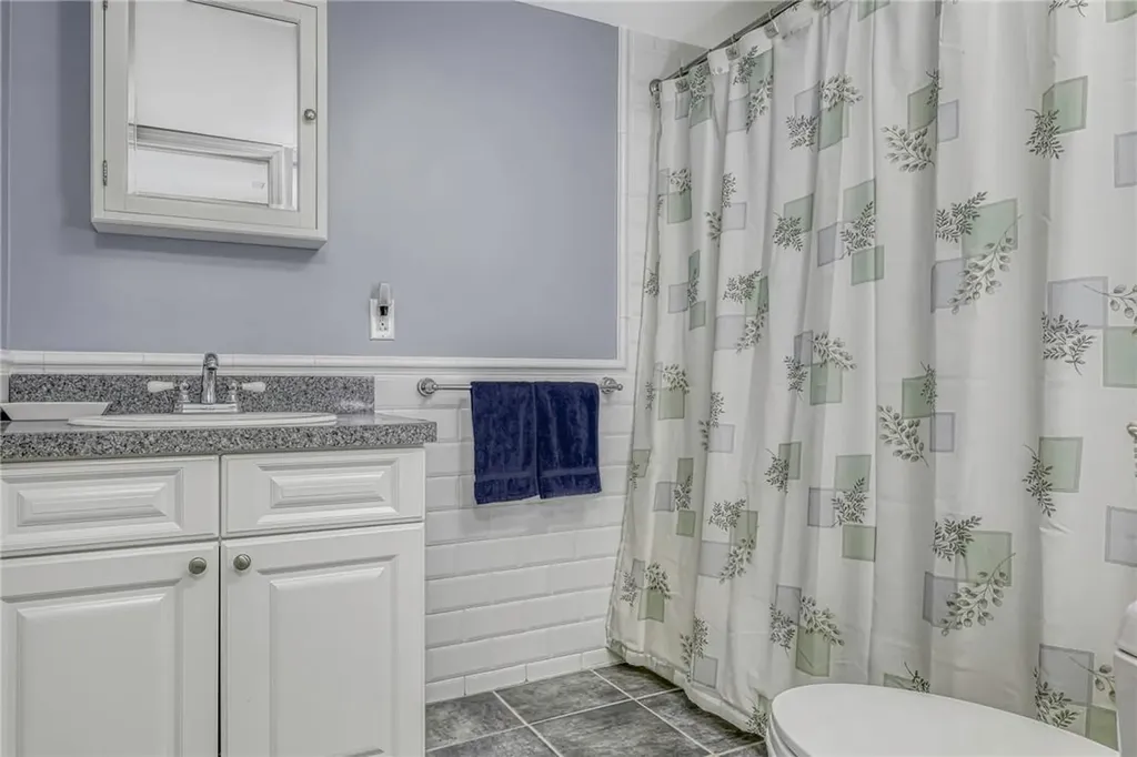 3 Marcia Lane Spring Valley NY 10977