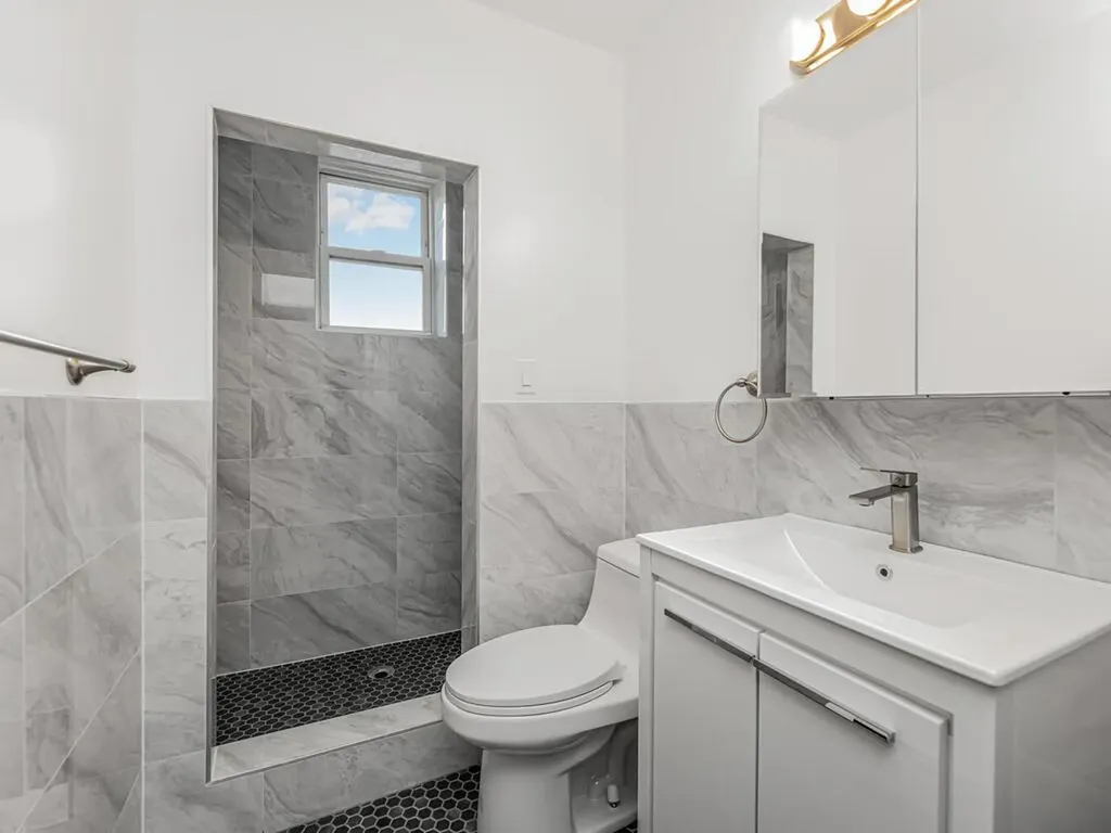 3644 Corlear Avenue Bronx NY 10463