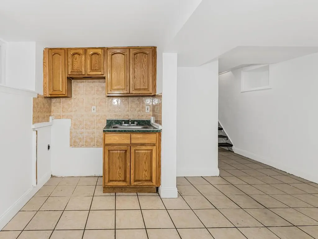 3644 Corlear Avenue Bronx NY 10463