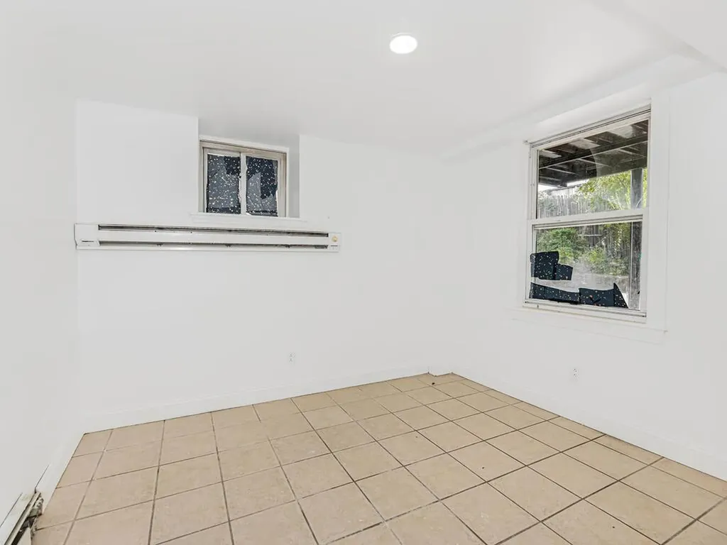 3644 Corlear Avenue Bronx NY 10463